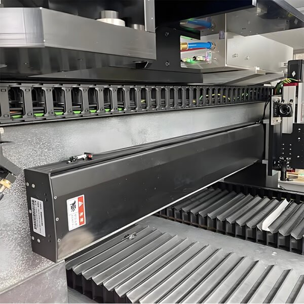 Máy cắt kính laser picosecond độ chính xác cao khổ lớn 600x900mm - Hình ảnh 3