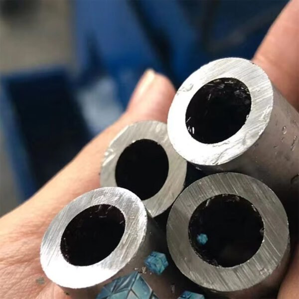 Máy cắt ống kim loại bán tự động thủy lực MC315 - Dòng kinh tế - Hình ảnh 3